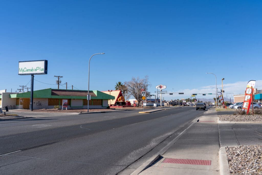 View from El Paseo Road looking down the street